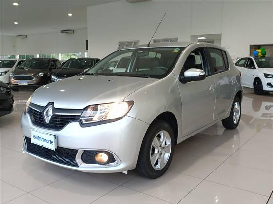 RENAULT SANDERO 1.6 DYNAMIQUE 8V FLEX 4P MANUAL RENAULT SANDERO 1.6 DYNAMIQUE 8V FLEX 4P MANUAL